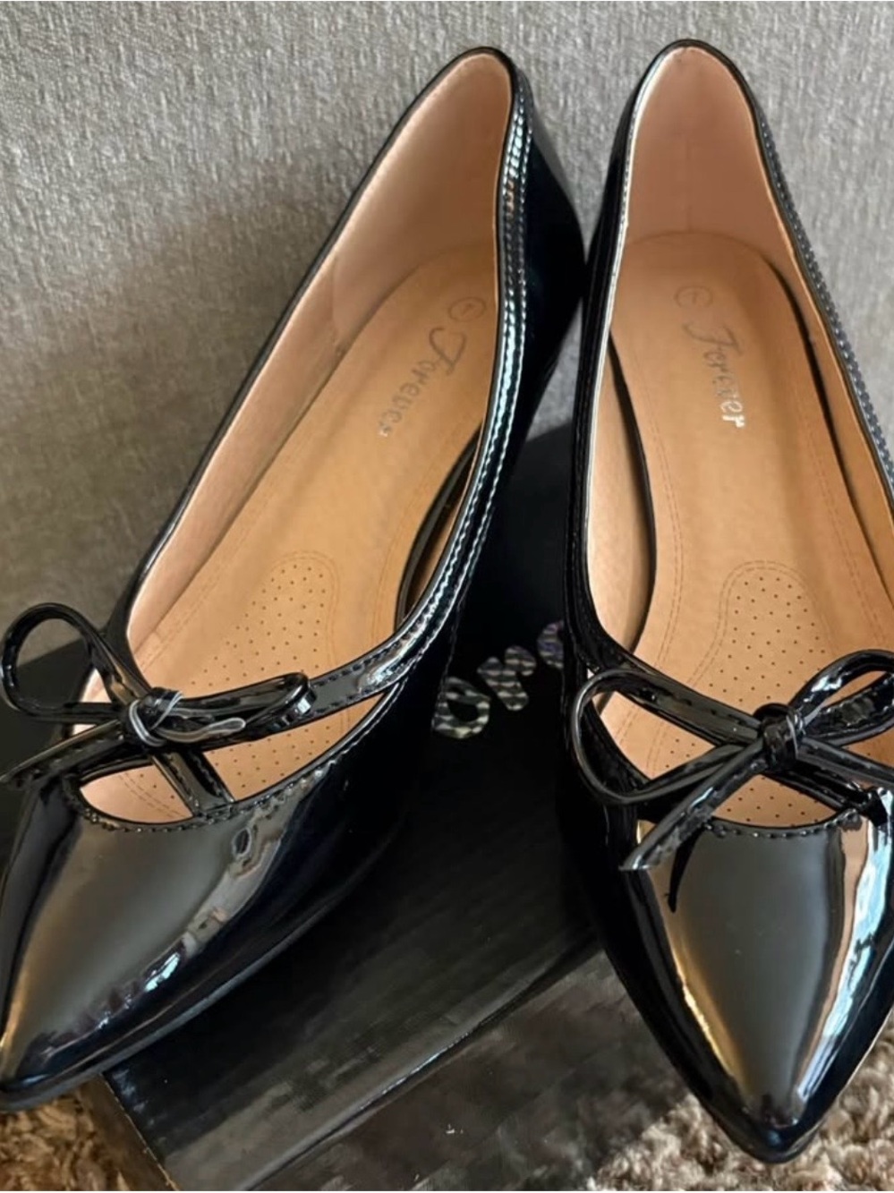 Brand New Forever Link Black Patent Pump Heels with Bow Detail Size 7